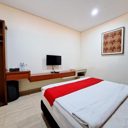 Dewi Uma House Hotell Denpasar Exteriör bild